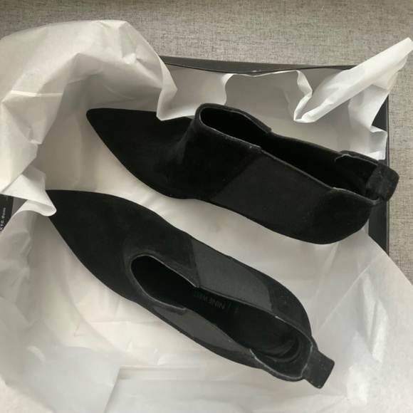 NINE WEST Joliee Black Leather Booties Pointed toe Stiletto Heel Ankle Boots 8.5 - Picture 6 of 9